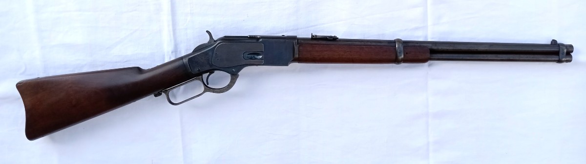 Carabine de selle Winchester modèle 1873. Année 1882 . Calibre 44-40. Fin du XIX siècle.