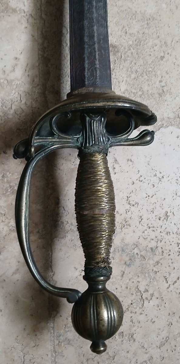 Epée française à la colichemarde à « pas d’âne » et garniture d’argent ( 17éme /18éme siècle )-photo-8