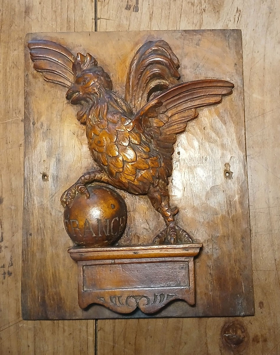 France Dominating The World. Monoxyl Panel In High Relief.-photo-1