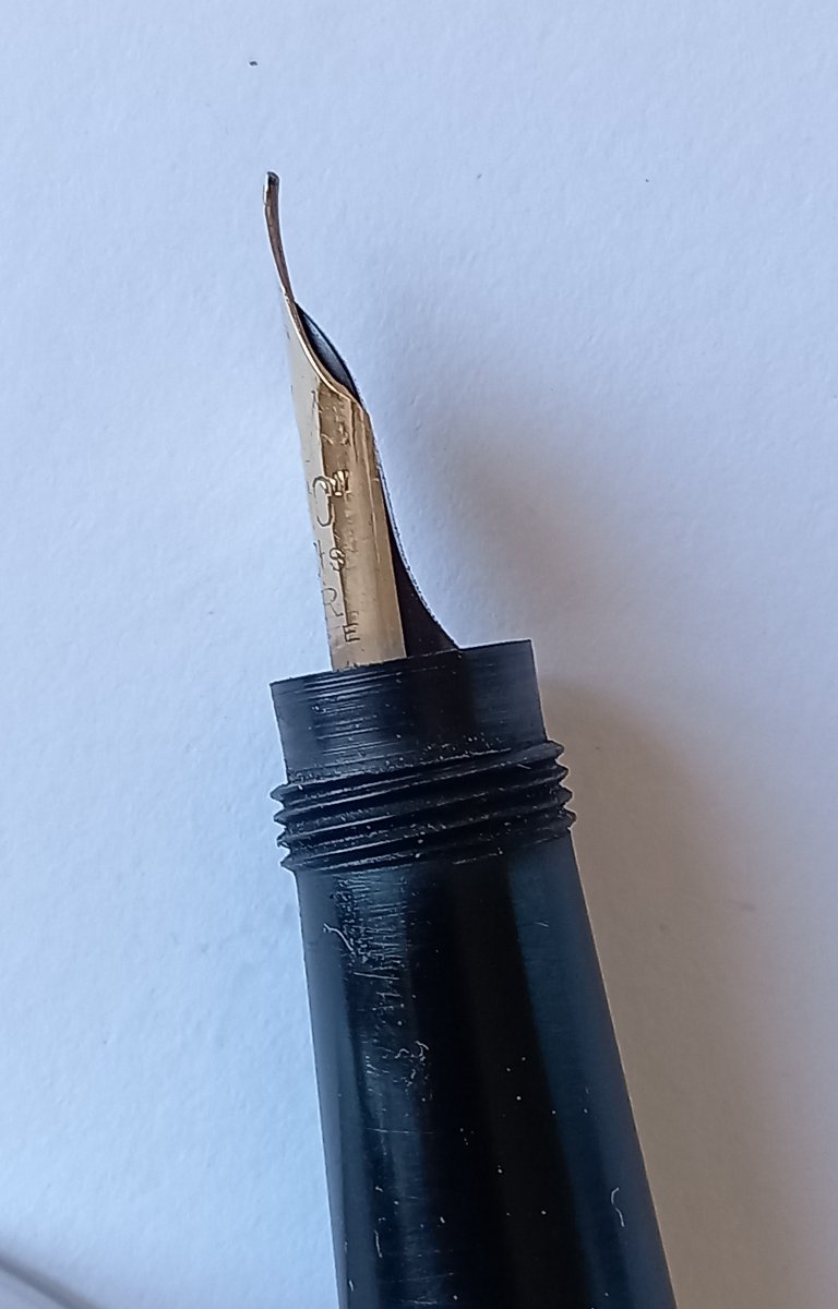 Stylo plume safety FOUNTAIN UNIC  PEN UNIC Plume en or 18kt Début du XXème siècle. -photo-3