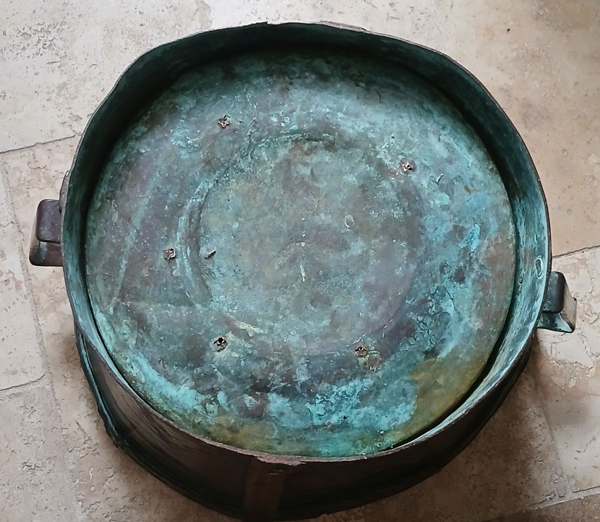 Mesure à grain en cuivre appelée aussi ferrat, du XVIII éme siècle. -photo-3