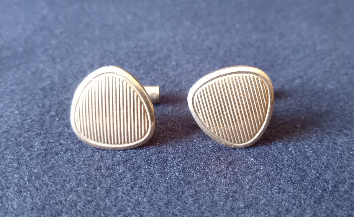 Boutons de manchettes en or 18kt années 1950-1960. Maison d'orfèvrerie Charles Garnier -photo-1