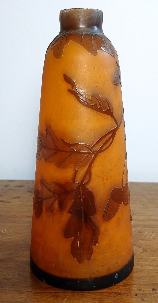 Pâte de verre. André Delatte . Nancy . Petit vase.