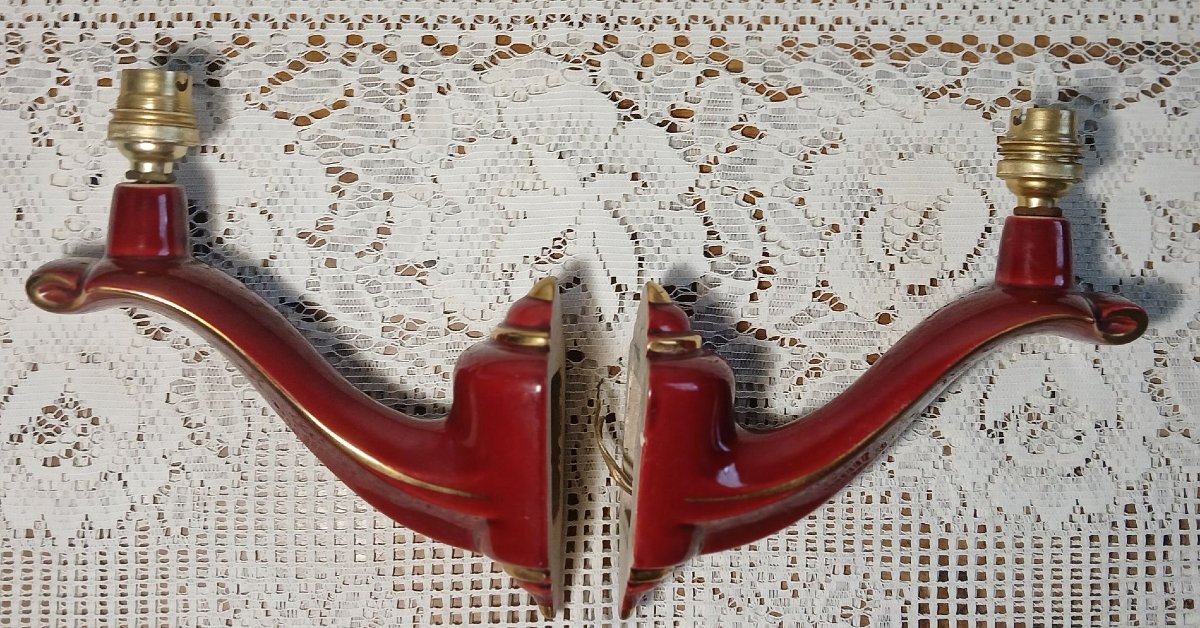 3 1970s Earthenware Wall Sconces, Accented With A Gold Trim.-photo-3