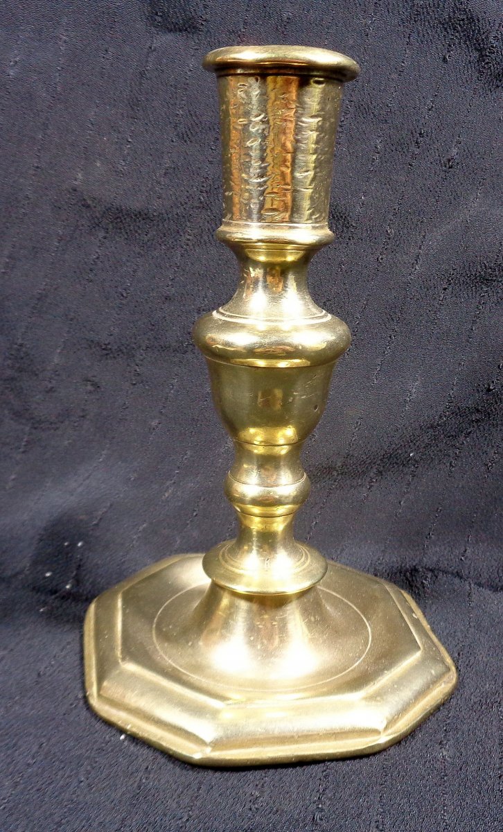 High Era Octagonal Candlestick In Bronze-photo-1