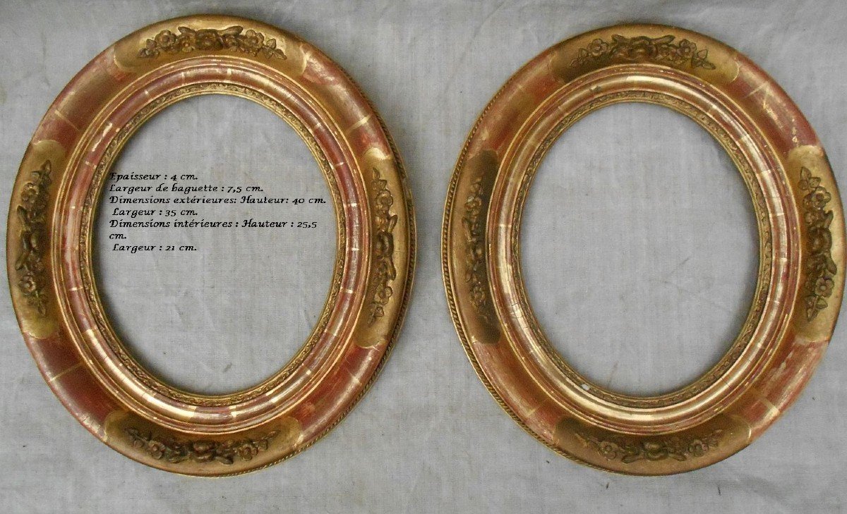 Pair Of Oval Frames, 19th In Golden Wood.-photo-1