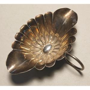 Solid Silver Baptismal Shell. 19th Century.