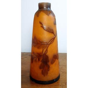 Pâte de verre. André Delatte . Nancy . Petit vase.