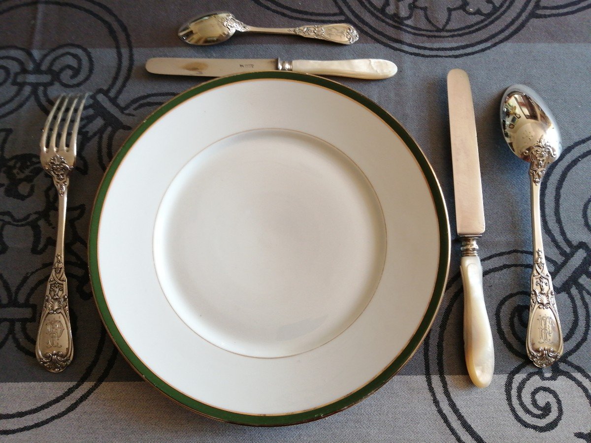 Housewife Cicra 1880 37 Pieces Hallmark Minerva-photo-2