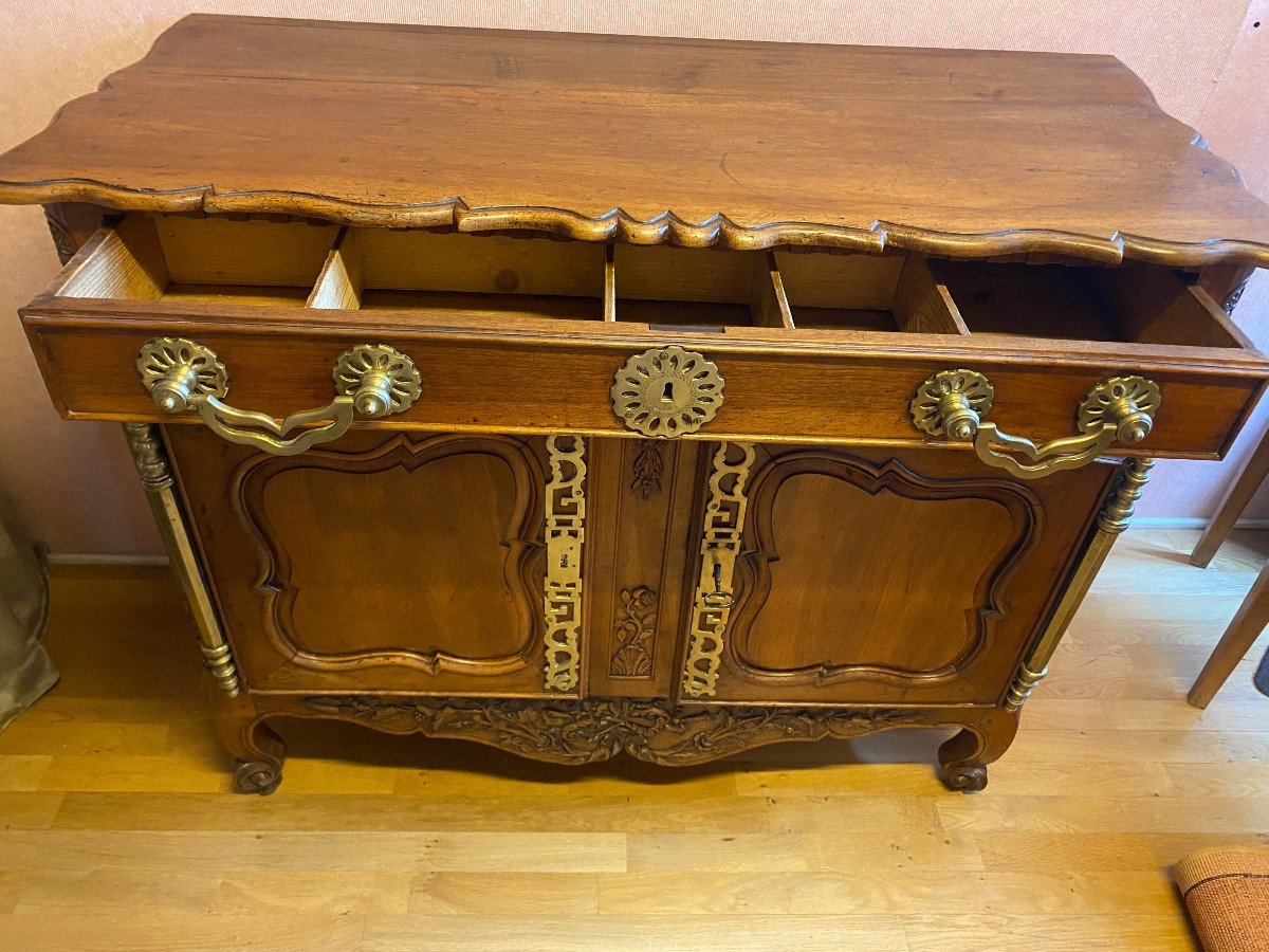 Louis XV Period Buffet In Walnut From The Gard Region.-photo-1