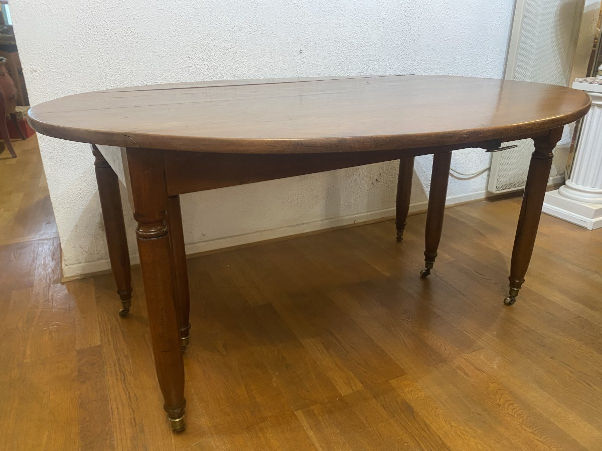 Table ovale à 6 pieds en noyer, 3 allonges, 12 personnes.-photo-2