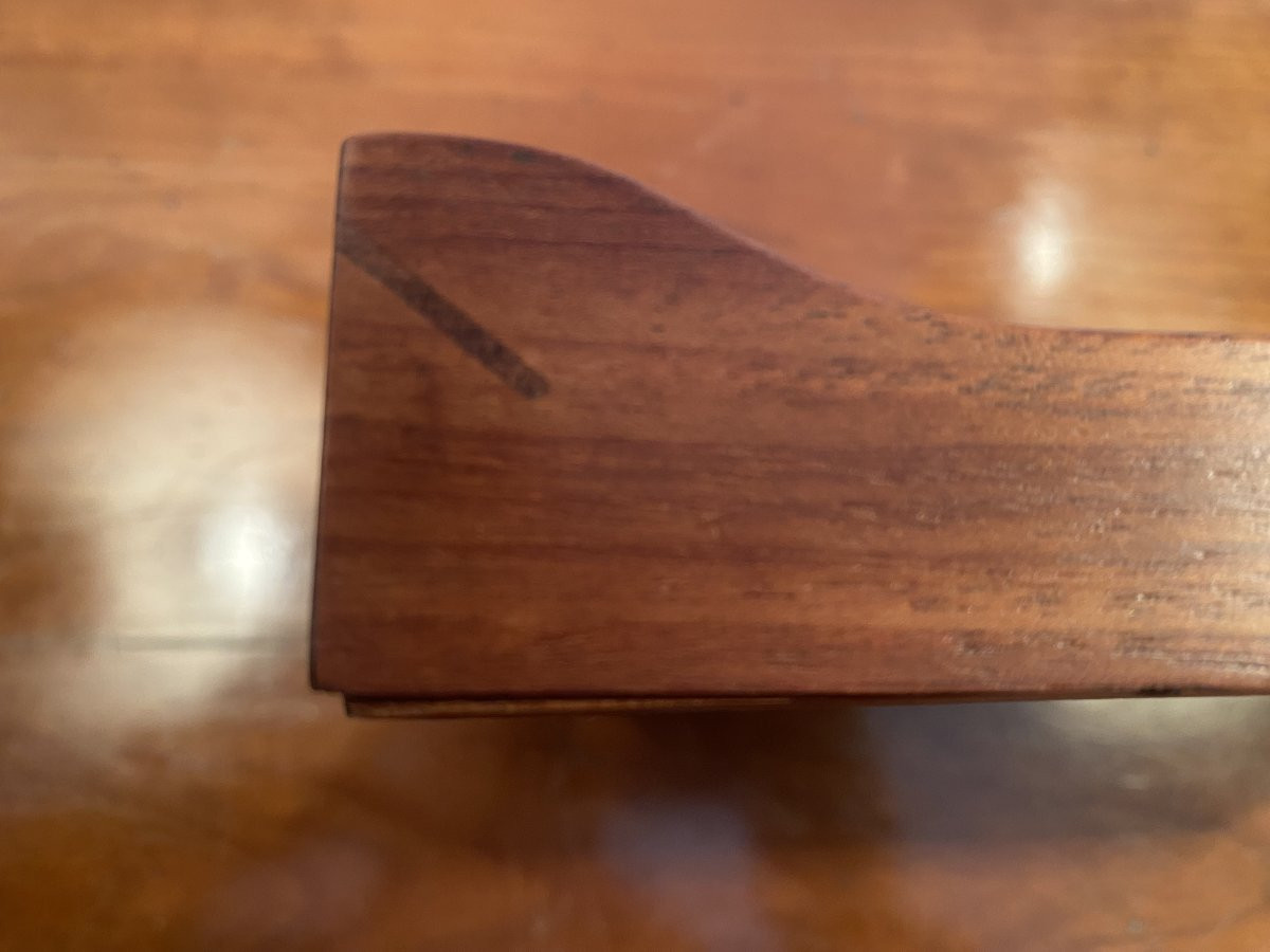 Petit plateau en acajou massif avec incrustation de filets de laiton-photo-2