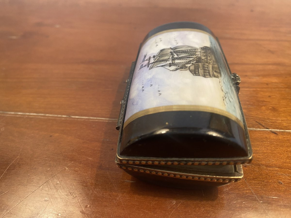 tabatière à décor de voilier avec une anotation à l'intérieur. Parfait état.-photo-3