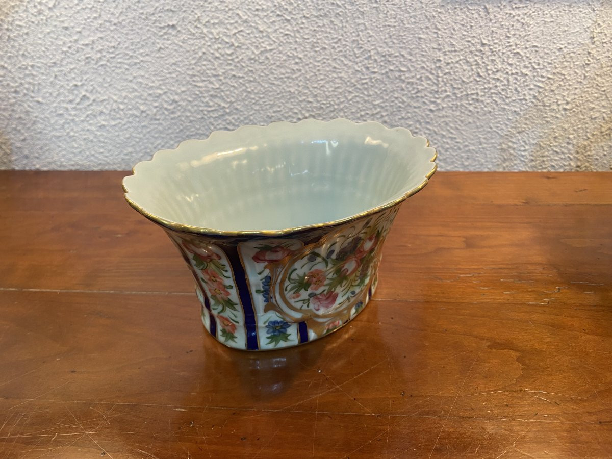 Porcelain Trinket Tray With Floral Decoration. Excellent Condition.-photo-3