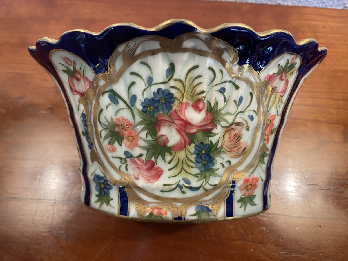 Porcelain Trinket Tray With Floral Decoration. Excellent Condition.