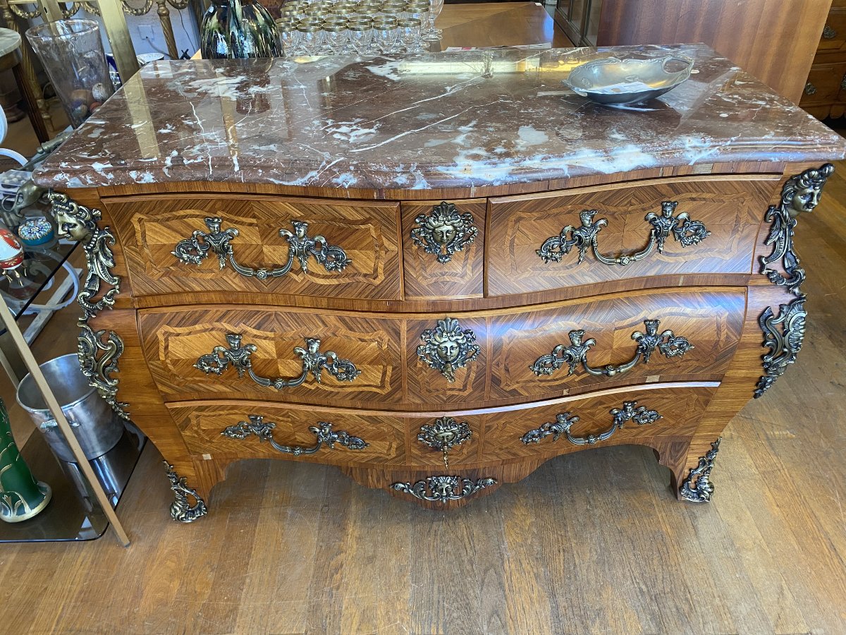 Commode tombeau de style Louis XV en marqueterie de bois de rose. Excellent état.-photo-7