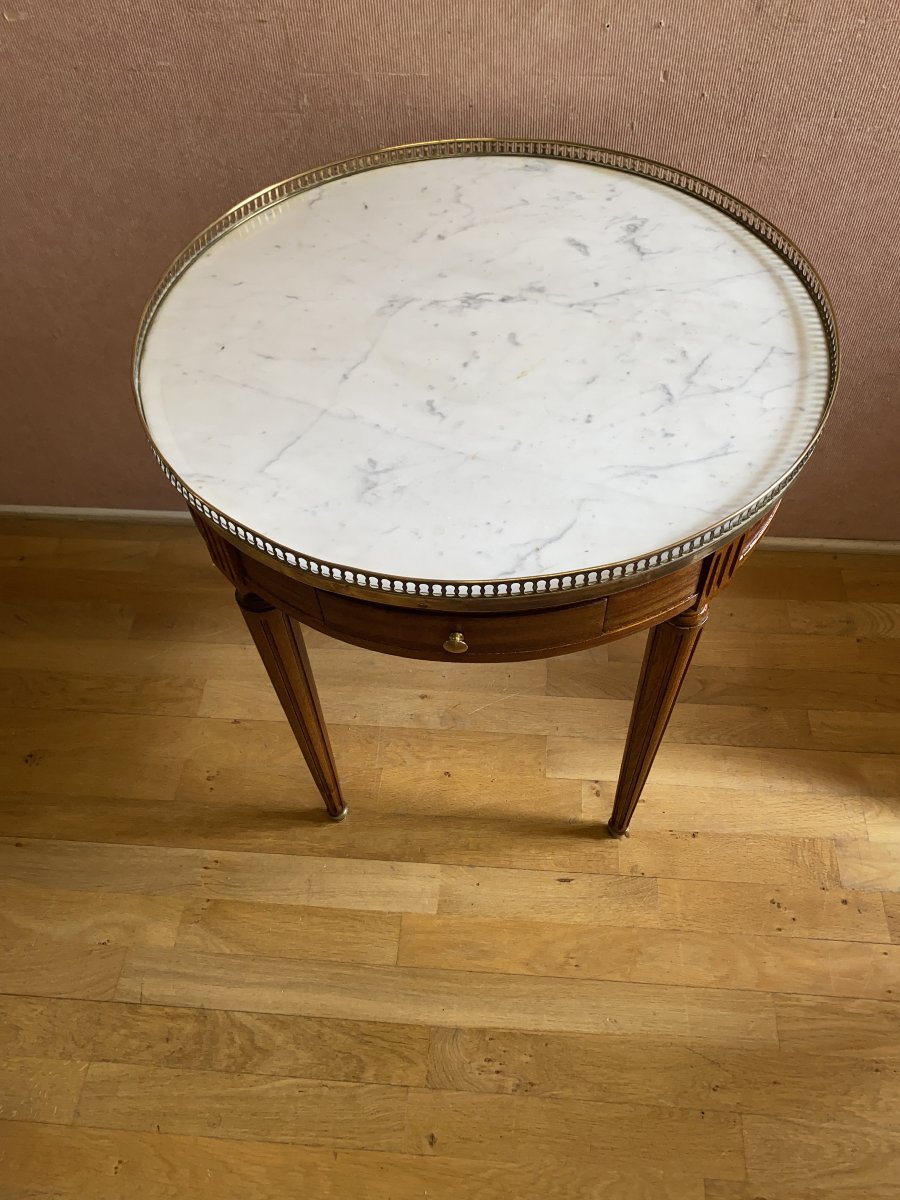 Early 20th-century Hot-water Bottle Table Made Of Mahogany Veneer.-photo-2