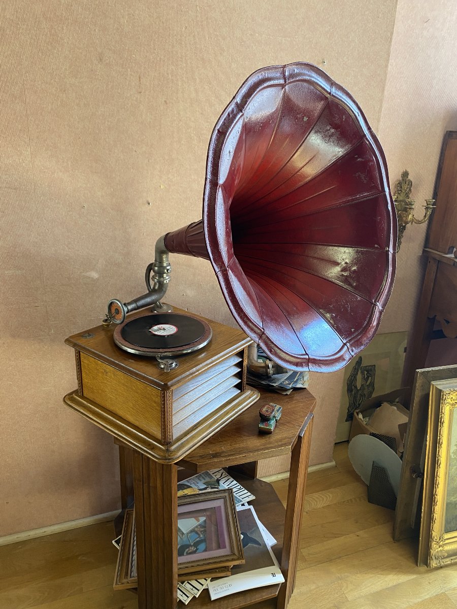 Gramophone en chêne clair en parfait état  de fonctionnement.-photo-3