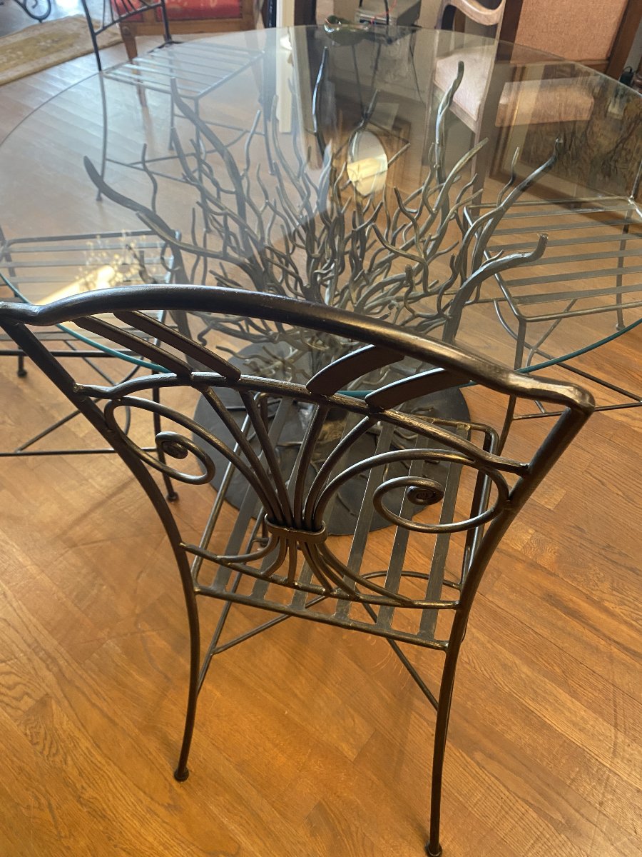 Table et chaises en fer forgé, diamètre 120 cm.-photo-1