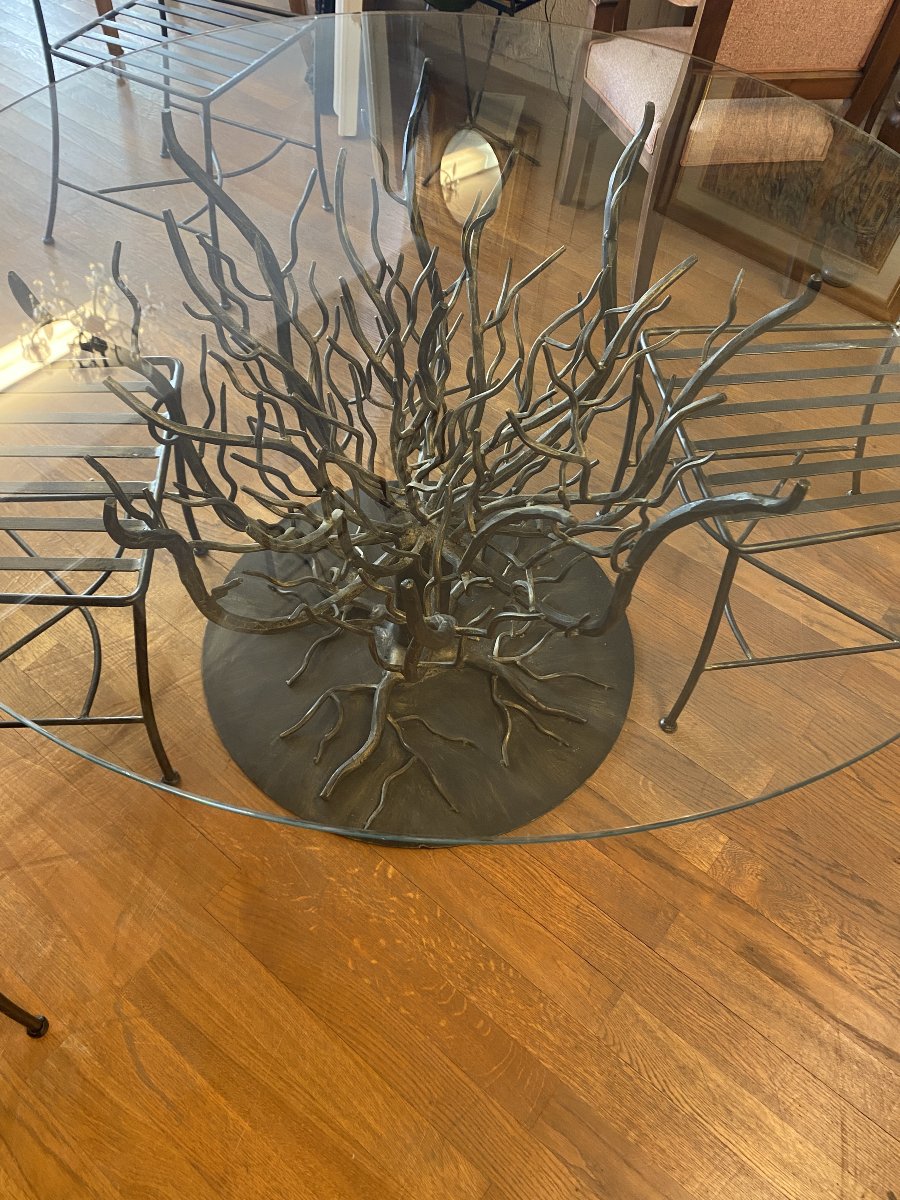 Table et chaises en fer forgé, diamètre 120 cm.-photo-3
