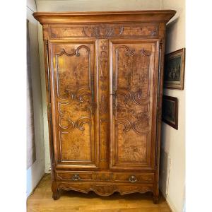 Armoire Bressane Datée 1850 En Noyer Et Loupe De Noyer, 