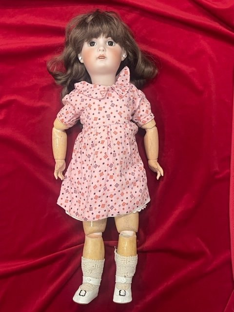Jumeau Porcelain Doll 1907 Size 11 - 60 Cm