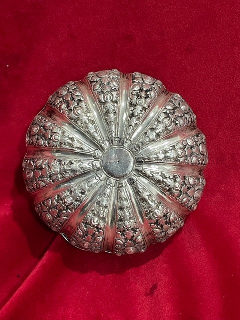 Candy Box In Sterling Silver Indochinese Work-photo-3