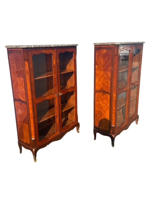 Pair Of Louis XV Style Display Cabinets From The 19th Century-photo-4