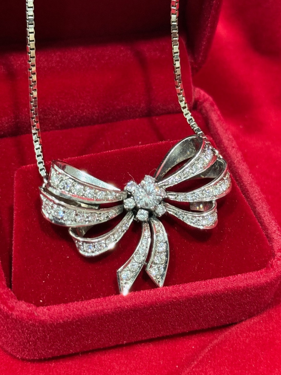 White Gold Pendant Necklace Set With 43 Diamonds, 19th Century-photo-2