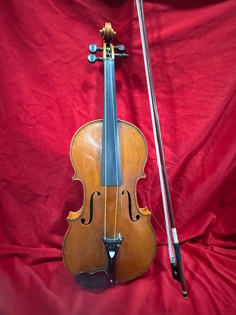 Violon Claude CHEVRIER Mirecourt vers 1860