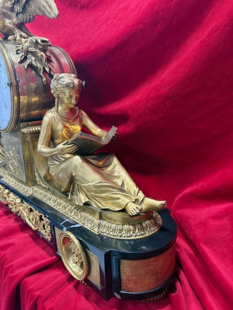 Gilded Bronze Marechaux Hanger 18th Century-photo-1