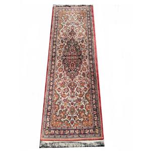 Tapis Persan Ghoum Iran Vers 1980 Laine Et Soie