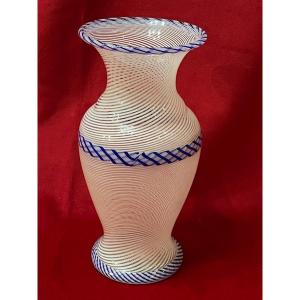 Saint-louis Crystal Vase From The Middle Of The XIX Eme With Filigree Decor