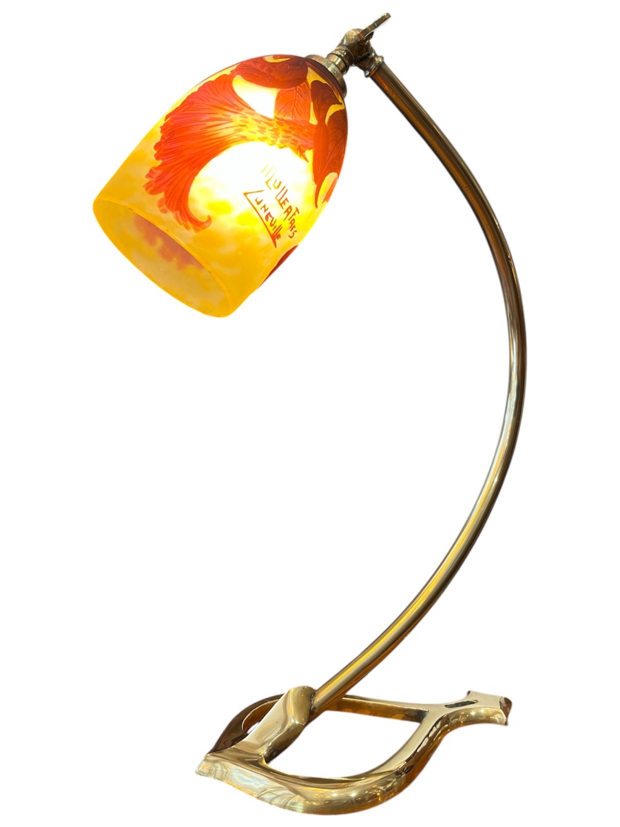 Art Nouveau Table Lamp By Muller Frères Of Lunéville, Featuring Rooster Combs