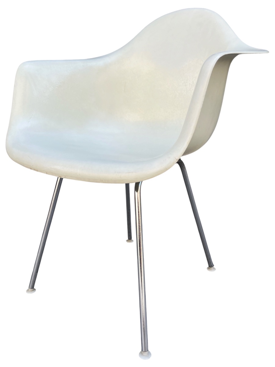Set Of 3 Eames Plastic Armchairs (dax)-photo-2