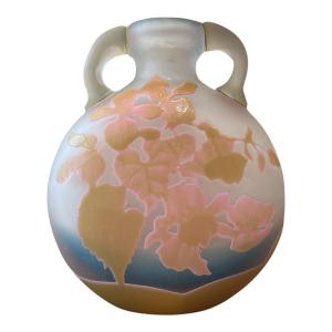 Vase gourde Art nouveau Émile Gallé aux clématites