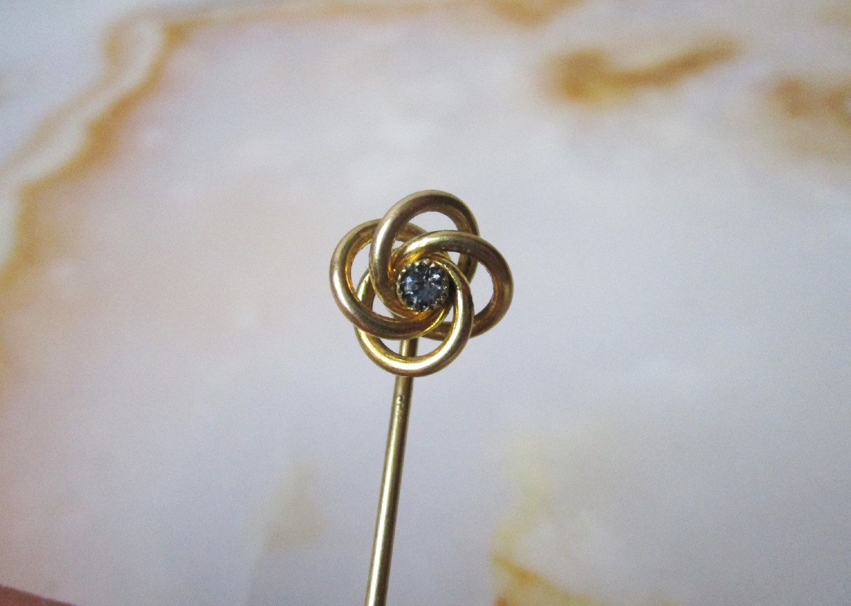 Old Beautiful Tie Pin In 18k 18k Solid Gold And Aquamarine Blue Stone.-photo-2