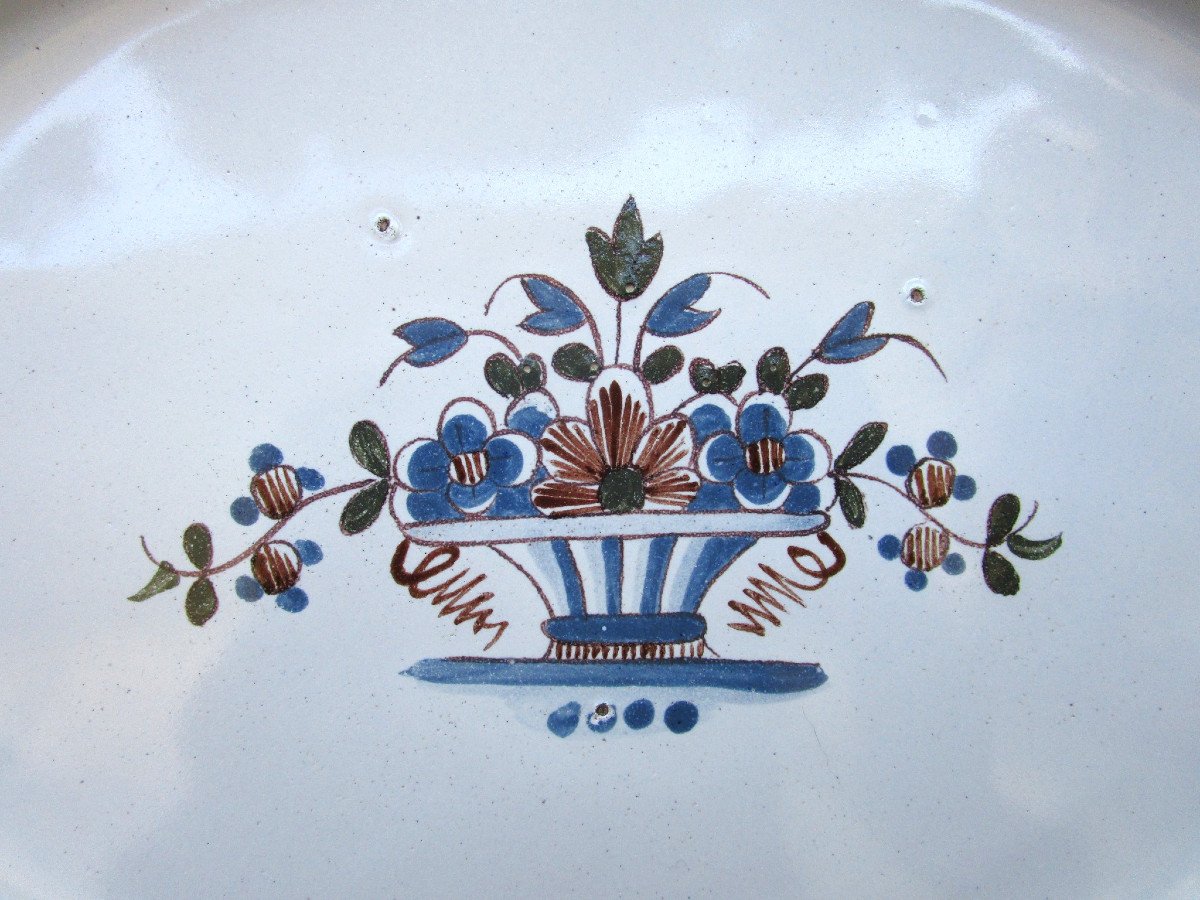 Beautiful 18th Century Rouen Earthenware Dish, Flowered Basket Decor, In Very Good Condition.-photo-2