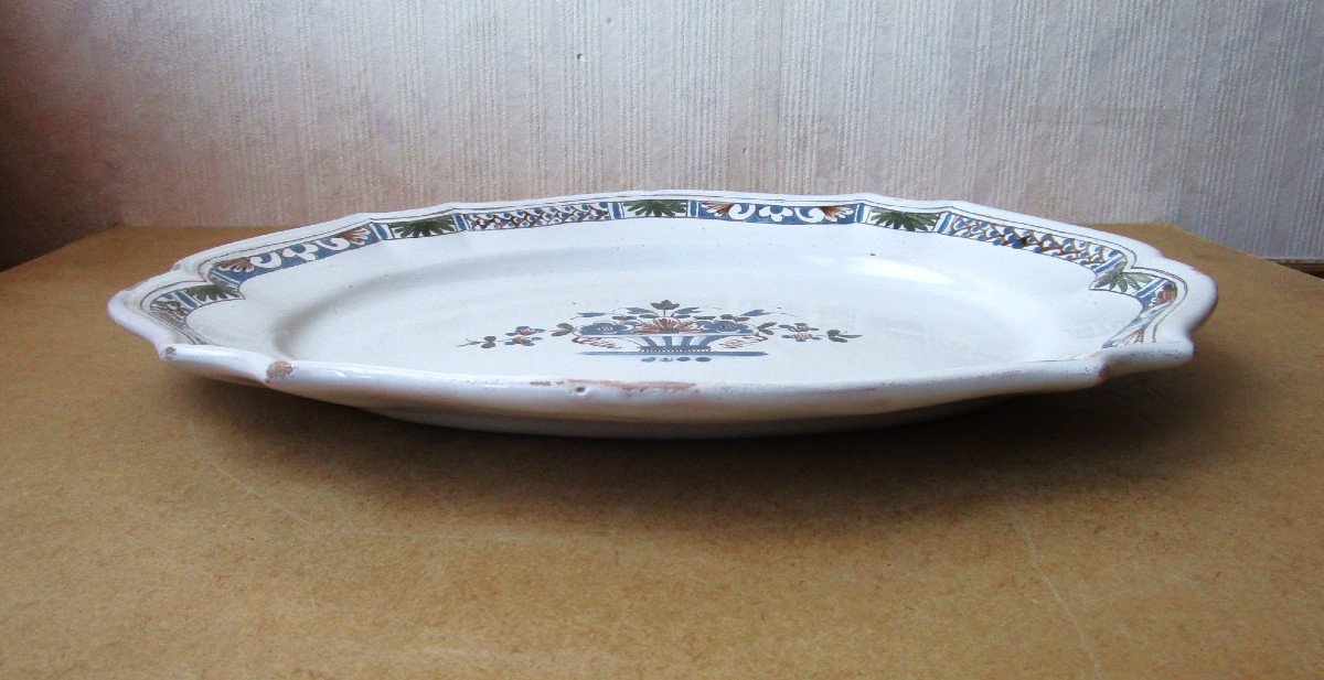 Beautiful 18th Century Rouen Earthenware Dish, Flowered Basket Decor, In Very Good Condition.-photo-1