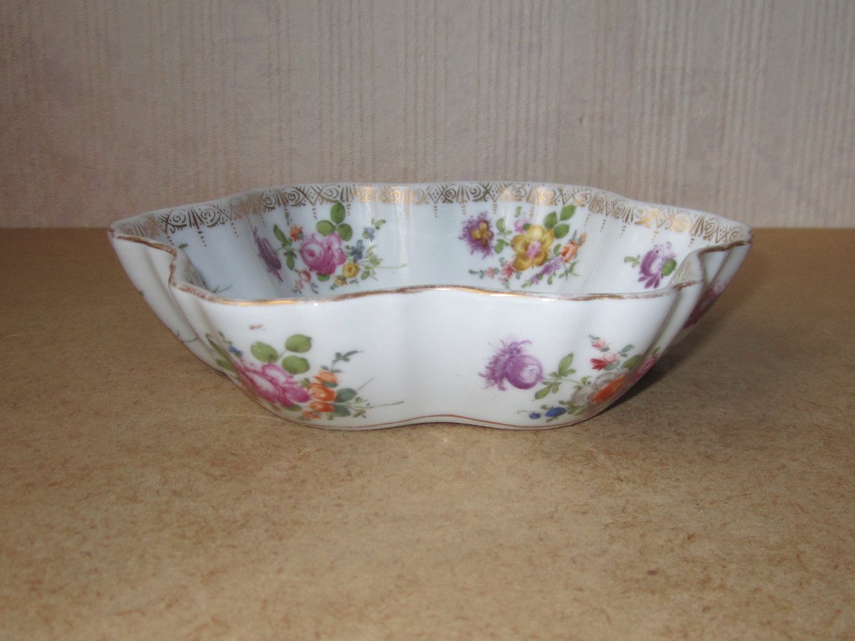 Belle Coupe Vide-poches En Porcelaine allemande XIXe Kaestner Saxonia Ou Carl Tielsch Saxe ?-photo-2