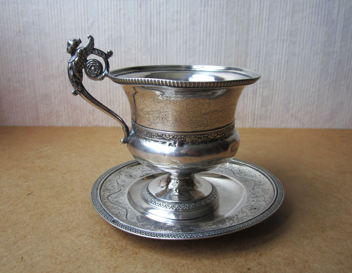 Grande tasse à chocolat début XIXe en argent massif poinçon vieillard Restauration Charles X