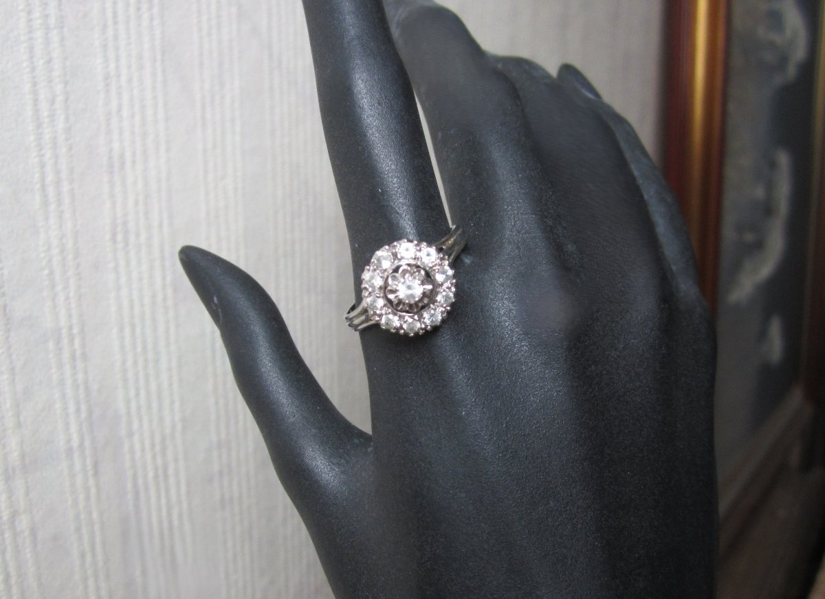 Ancienne belle bague marguerite en or blanc 18k 18 carats et zirconiums 4,30 grammes, taille 65-photo-3