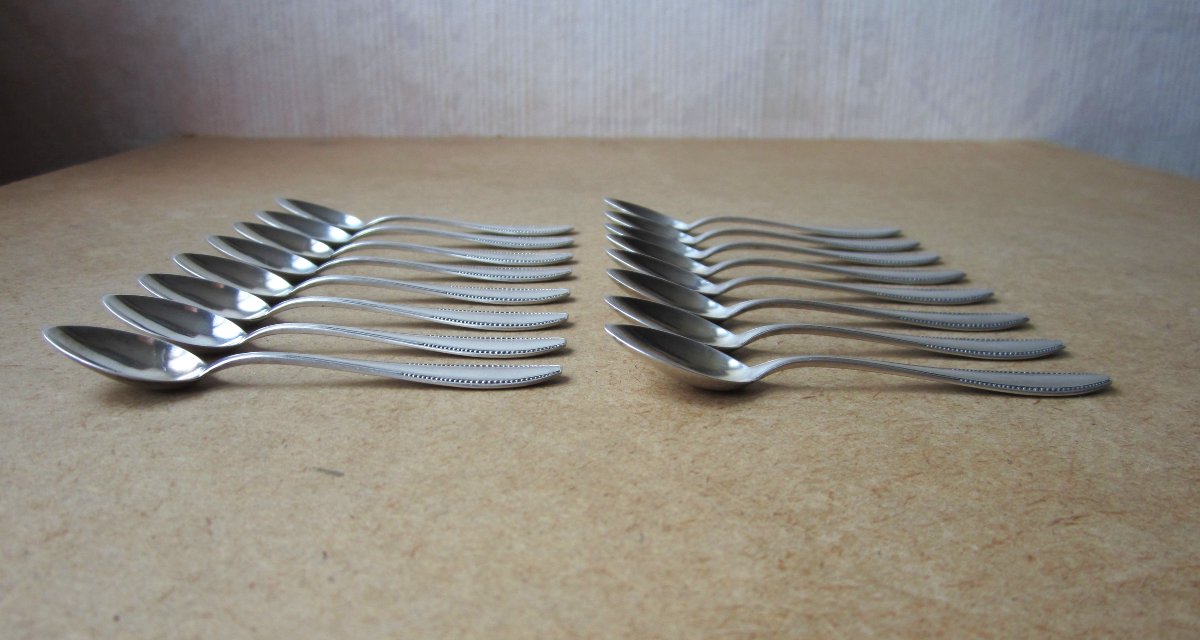 16 Small German Solid Silver Mocha Teaspoons In Very Good Condition.-photo-1