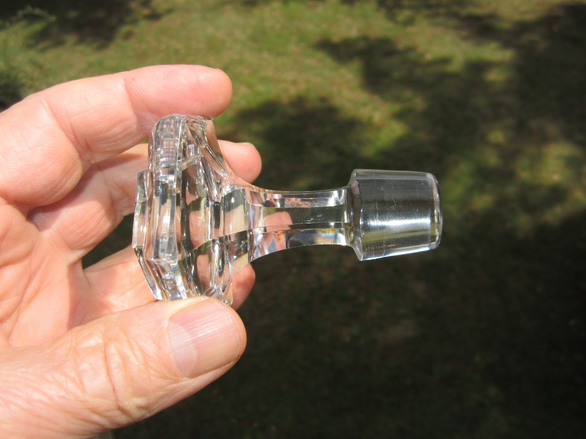Baccarat, très belle carafe à eau ou à vin modèle Harcourt en très bon état. Hauteur : 29,8 cm.-photo-2