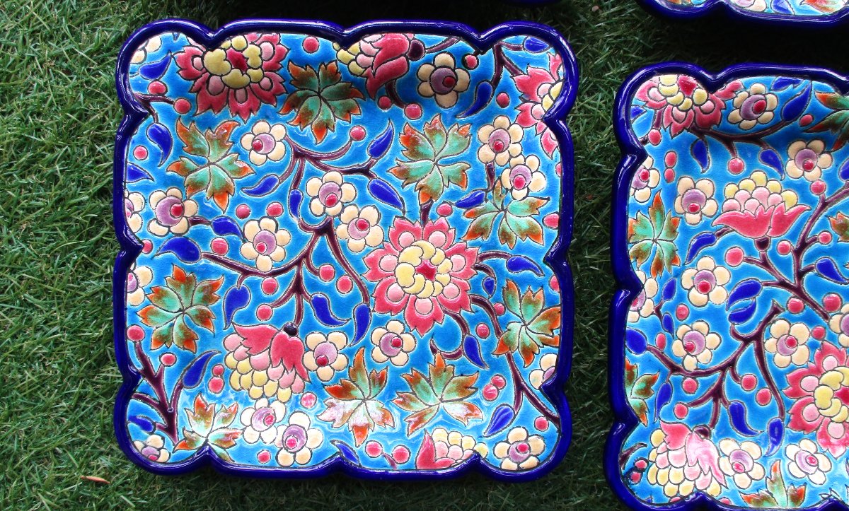 Huit belles assiettes à dessert carrées en émaux de longwy en parfait état.-photo-6