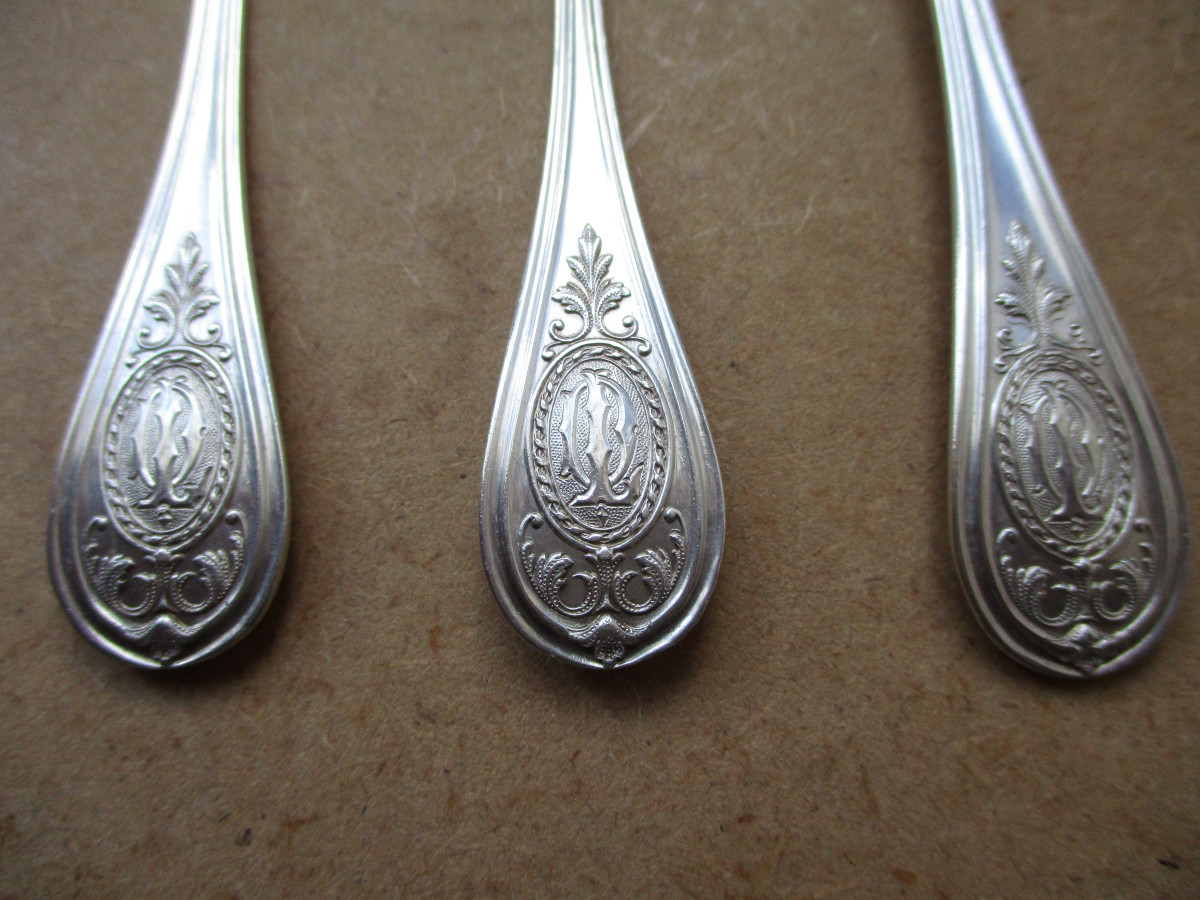 11 belles petites cuillères à café en argent massif, poinçon Minerve Monogrammes initiales LD
