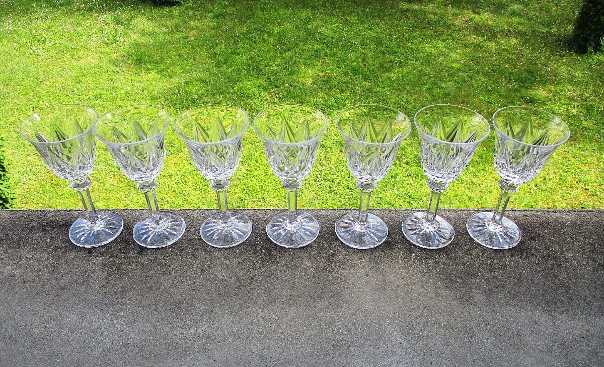 Saint Louis, 7 Beautiful White Wine Glasses Sammy Model In Perfect Condition Saint-louis Crystal.-photo-2