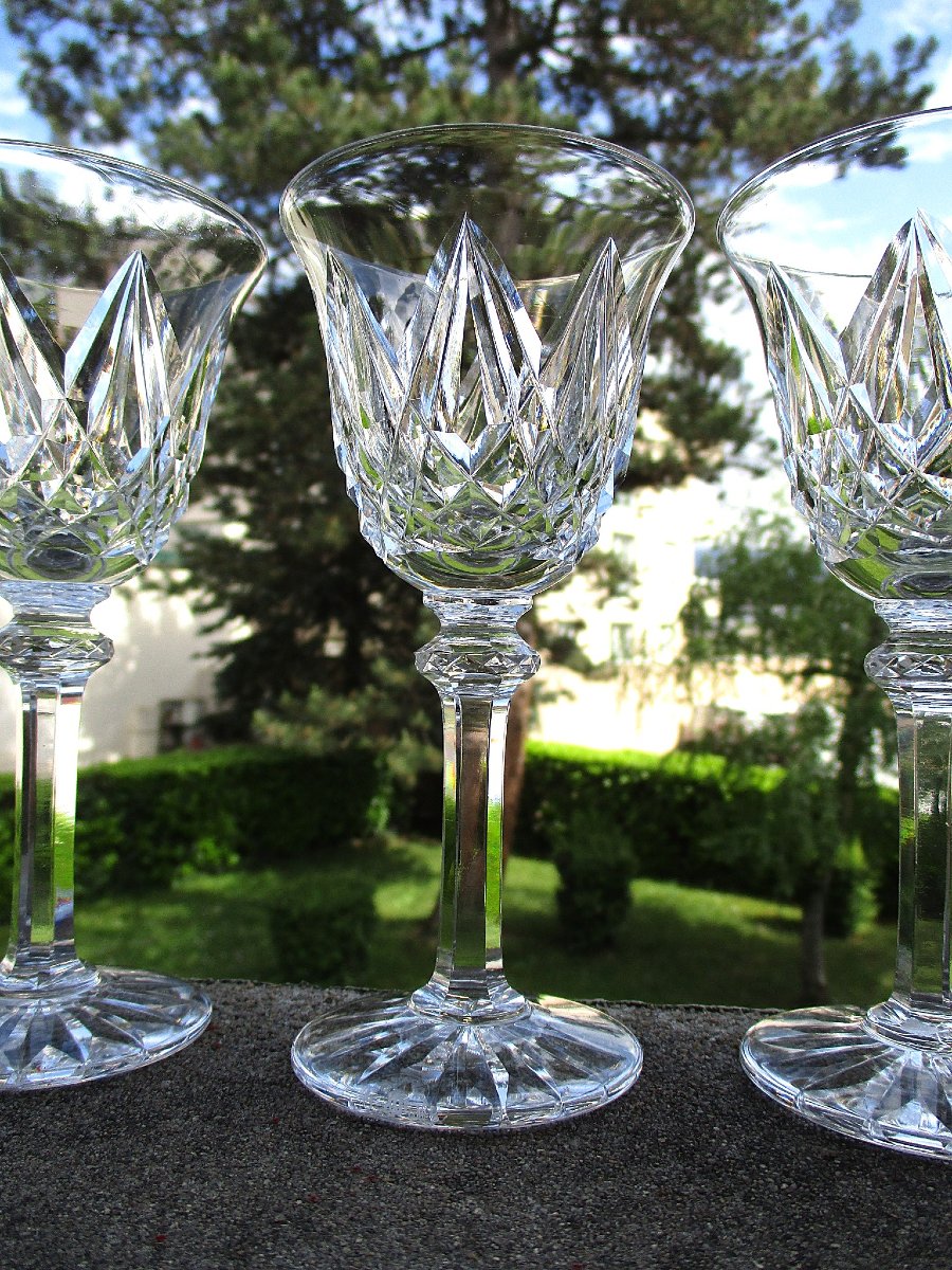 Saint Louis, 7 Beautiful White Wine Glasses Sammy Model In Perfect Condition Saint-louis Crystal.-photo-4