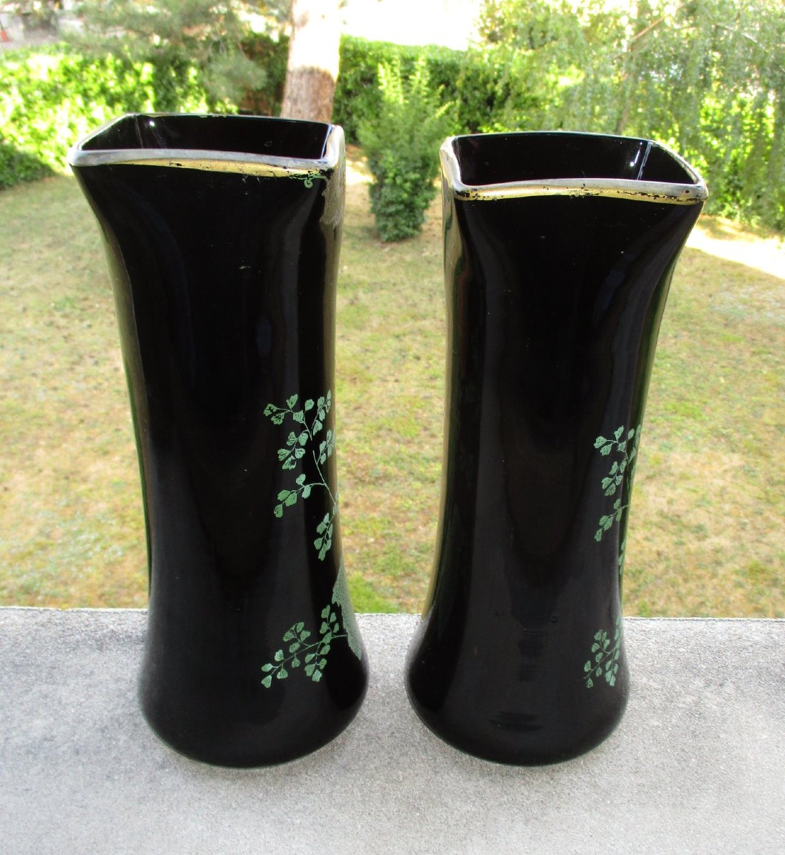 Belle paire de vases Art Nouveau à décor de fleurs d'hibiscus ou roses trémières Legras.-photo-3