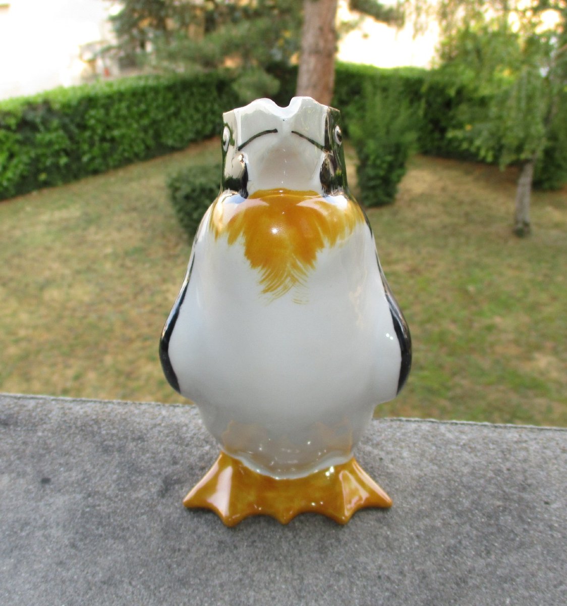 Edouard Marcel Sandoz pour Haviland  Pichet pingouin en porcelaine très bon état, sans bouchon.-photo-1